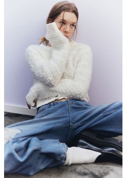 H & M - Puszysty kardigan bouclé - Biały ze sklepu H&M w kategorii Swetry damskie - zdjęcie 169648604