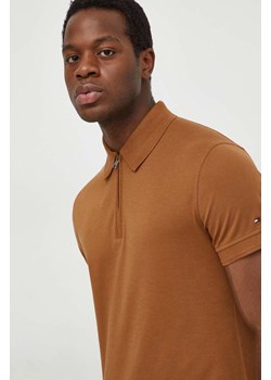 Tommy Hilfiger polo bawełniane kolor brązowy gładki ze sklepu ANSWEAR.com w kategorii T-shirty męskie - zdjęcie 169650070