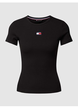 T-shirt o kroju slim fit z efektem prążkowania ze sklepu Peek&Cloppenburg  w kategorii Bluzki damskie - zdjęcie 169653093