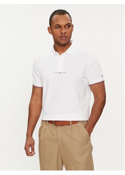 Tommy Hilfiger Polo Logo MW0MW34841 Biały Regular Fit ze sklepu MODIVO w kategorii T-shirty męskie - zdjęcie 169657993