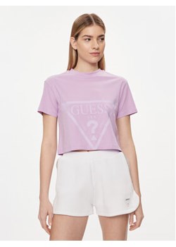 Guess T-Shirt Adele V2YI06 K8HM0 Fioletowy Regular Fit ze sklepu MODIVO w kategorii Bluzki damskie - zdjęcie 169658042