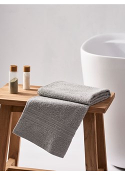 Sinsay - Ręcznik bawełniany - szary ze sklepu Sinsay w kategorii Ręczniki - zdjęcie 169660524