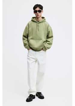 H & M - Bluza z kapturem Loose Fit - Zielony ze sklepu H&M w kategorii Bluzy męskie - zdjęcie 169678472