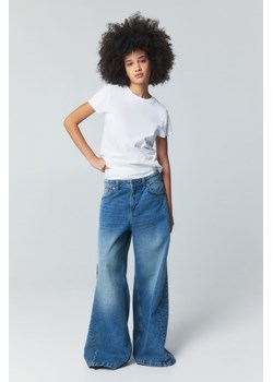 H & M - Dopasowany T-shirt - Biały ze sklepu H&M w kategorii Bluzki damskie - zdjęcie 169680130