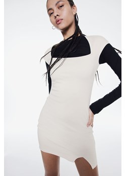 H & M - Sukienka bodycon z kapturkowym rękawem - Beżowy ze sklepu H&M w kategorii Sukienki - zdjęcie 169680494