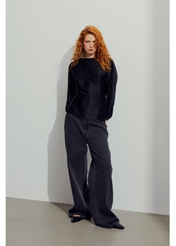 H & M - Bluzka z krepowanej satyny - Czarny ze sklepu H&M w kategorii Bluzki damskie - zdjęcie 169681421