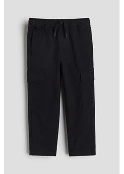 H & M - Spodnie cargo z diagonalu - Czarny ze sklepu H&M w kategorii Spodnie chłopięce - zdjęcie 169681662