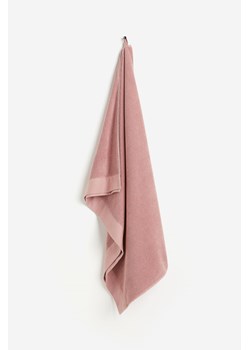 H & M - Duży ręcznik kąpielowy z bawełnianej frotte - Różowy ze sklepu H&M w kategorii Ręczniki - zdjęcie 169682312