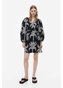 H & M - Kopertowa sukienka z domieszką lnu - Czarny ze sklepu H&M w kategorii Sukienki - zdjęcie 169682541