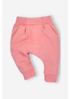 Spodnie niemowlęce z bawełny organicznej dla dziewczynki ze sklepu 5.10.15 w kategorii Spodnie i półśpiochy - zdjęcie 169685084