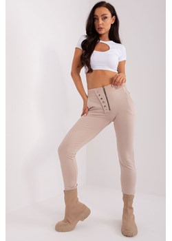 Beżowe damskie spodnie dresowe z guzikami ze sklepu 5.10.15 w kategorii Spodnie damskie - zdjęcie 169687153