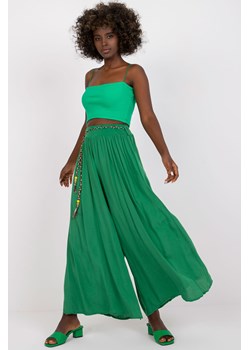 Zielone szerokie spodnie z materiału palazzo Surie OCH BELLA ze sklepu 5.10.15 w kategorii Spodnie damskie - zdjęcie 169687273