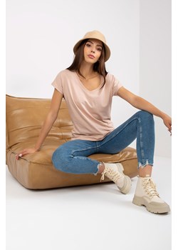 Beżowy damski t-shirt
basic z dekoltem w serek ze sklepu 5.10.15 w kategorii Bluzki damskie - zdjęcie 169687551