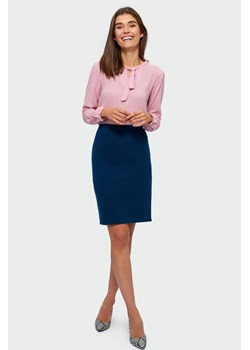Elegancka bluzka z ozdobnym wiązaniem - różowa ze sklepu 5.10.15 w kategorii Bluzki damskie - zdjęcie 169687882