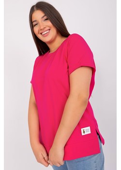 Fuksjowa bluzka plus size basic z krótkim rękawem ze sklepu 5.10.15 w kategorii Bluzki damskie - zdjęcie 169687950