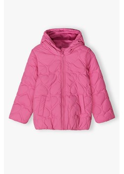 Przejściowa kurtka dziewczęca pikowana - różowa w serduszka ze sklepu 5.10.15 w kategorii Kurtki dziewczęce - zdjęcie 169689431