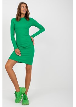 Zielona dopasowana sukienka damska basic w prążki ze sklepu 5.10.15 w kategorii Sukienki - zdjęcie 169691002