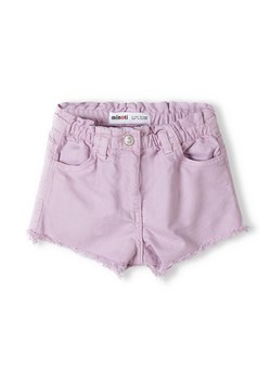 Fioletowe krótkie spodenki tkaninowe dla niemowlaka ze sklepu 5.10.15 w kategorii Spodenki niemowlęce - zdjęcie 169691473