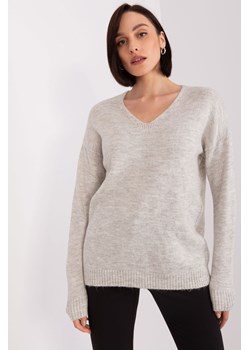 Luźny sweter damski beżowy ze sklepu 5.10.15 w kategorii Swetry damskie - zdjęcie 169693243