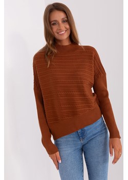 Brązowy asymetryczny sweter damski  o kroju nietoperza ze sklepu 5.10.15 w kategorii Swetry damskie - zdjęcie 169694923