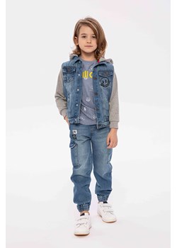 Spodnie jeansowe dla chłopca z naszywkami ze sklepu 5.10.15 w kategorii Spodnie chłopięce - zdjęcie 169696010