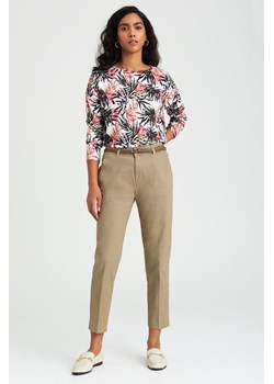 Spodnie klasyczne damskie beżowe ze sklepu 5.10.15 w kategorii Spodnie damskie - zdjęcie 169696604