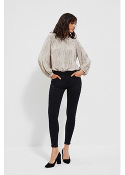 Spodnie damskie jeansy z dżetami - czarne ze sklepu 5.10.15 w kategorii Jeansy damskie - zdjęcie 169698202
