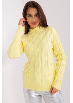 Sweter z warkoczami i półgolfem jasny żółty ze sklepu 5.10.15 w kategorii Swetry damskie - zdjęcie 169699000
