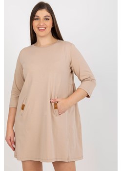 Ciemnobeżowa mini sukienka plus size z rękawem 3/4 Dalenne ze sklepu 5.10.15 w kategorii Sukienki - zdjęcie 169699792