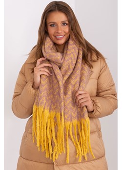 Zimowy szal damski we wzory ciemno żółty ze sklepu 5.10.15 w kategorii Szaliki i chusty damskie - zdjęcie 169700283
