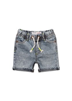 Jasnoniebieskie szorty jeansowe dla chłopca z wiązaniem ze sklepu 5.10.15 w kategorii Spodenki chłopięce - zdjęcie 169701014