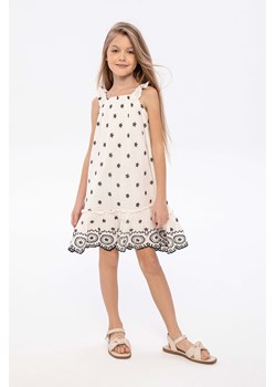 Biała letnia sukienka dziewczęca haftowana ze sklepu 5.10.15 w kategorii Sukienki dziewczęce - zdjęcie 169702580