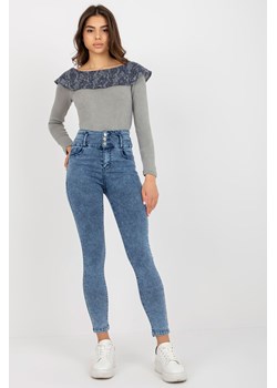 Niebieskie spodnie jeansowe z wysokim stanem ze sklepu 5.10.15 w kategorii Jeansy damskie - zdjęcie 169703694