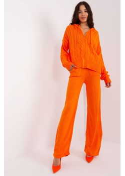 Pomarańczowy komplet casualowy ze swetrem z kapturem ze sklepu 5.10.15 w kategorii Dresy damskie - zdjęcie 169704142
