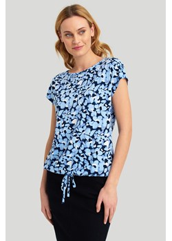 T-shirt damski w kwiaty wiązany na dole ze sklepu 5.10.15 w kategorii Bluzki damskie - zdjęcie 169705201