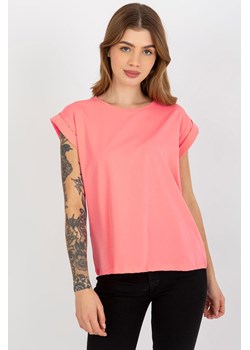 Brzoskwiniowy gładki t-shirt basic z bawełny Revolution ze sklepu 5.10.15 w kategorii Bluzki damskie - zdjęcie 169706010