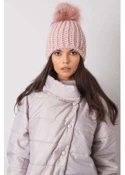 Jasnoróżowa damska czapka zimowa ze sklepu 5.10.15 w kategorii Czapki zimowe damskie - zdjęcie 169706802