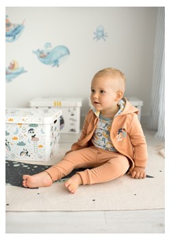 Spodnie niemowlęce z bawełny organicznej dla chłopca ze sklepu 5.10.15 w kategorii Spodnie i półśpiochy - zdjęcie 169707252