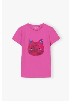T-shirt dziewczęcy z kotkiem z cekinów - magenta ze sklepu 5.10.15 w kategorii Bluzki dziewczęce - zdjęcie 169707363