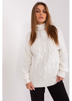 Damski sweter z golfem ecru ze sklepu 5.10.15 w kategorii Swetry damskie - zdjęcie 169707570