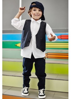 Elegancki komplet chłopięcy- biała koszula z kamizelką i muszką ze sklepu 5.10.15 w kategorii Komplety chłopięce - zdjęcie 169708724