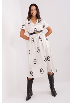 Ecru midi sukienka damska koktajlowa z paskiem ze sklepu 5.10.15 w kategorii Sukienki - zdjęcie 169711260
