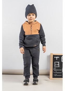 Spodnie dresowe baggy z bawełny dla chłopca- grafitowe ze sklepu 5.10.15 w kategorii Spodnie chłopięce - zdjęcie 169711280