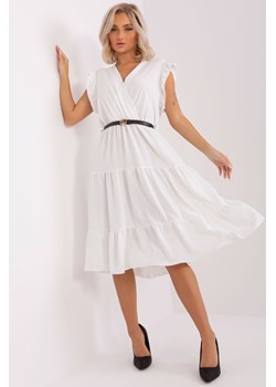 Ecru sukienka z falbaną i krótkim rękawem ze sklepu 5.10.15 w kategorii Sukienki - zdjęcie 169712060