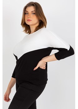 Ecru-czarna bluzka plus size basic z okrągłym dekoltem ze sklepu 5.10.15 w kategorii Bluzki damskie - zdjęcie 169713160