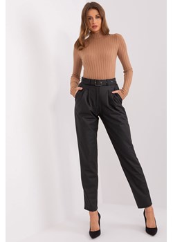 Czarne spodnie z ekoskóry z prostymi nogawkami ze sklepu 5.10.15 w kategorii Spodnie damskie - zdjęcie 169713582