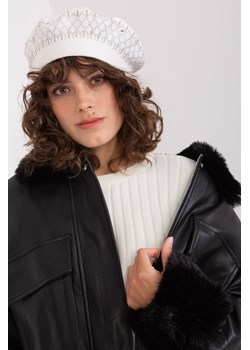 Ecru beret z dodatkiem kaszmiru ze sklepu 5.10.15 w kategorii Czapki zimowe damskie - zdjęcie 169714652