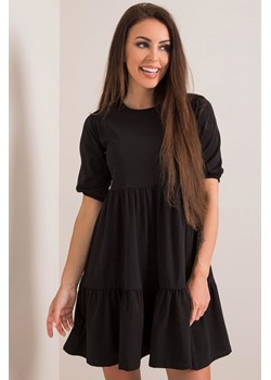 RUE PARIS Sukienka z rozkloszowanym dołem - czarna ze sklepu 5.10.15 w kategorii Sukienki - zdjęcie 169715514