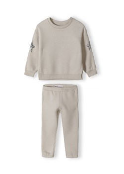 Beżowy komplet dresowy- bluza z gwiazdkami i spodnie dresowe ze sklepu 5.10.15 w kategorii Dresy dziewczęce - zdjęcie 169715843