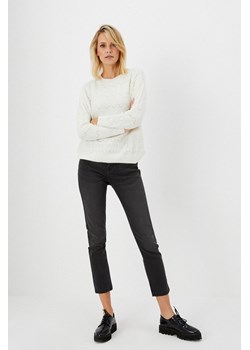 Gładkie spodnie jeansowe damskie - czarne ze sklepu 5.10.15 w kategorii Jeansy damskie - zdjęcie 169715881